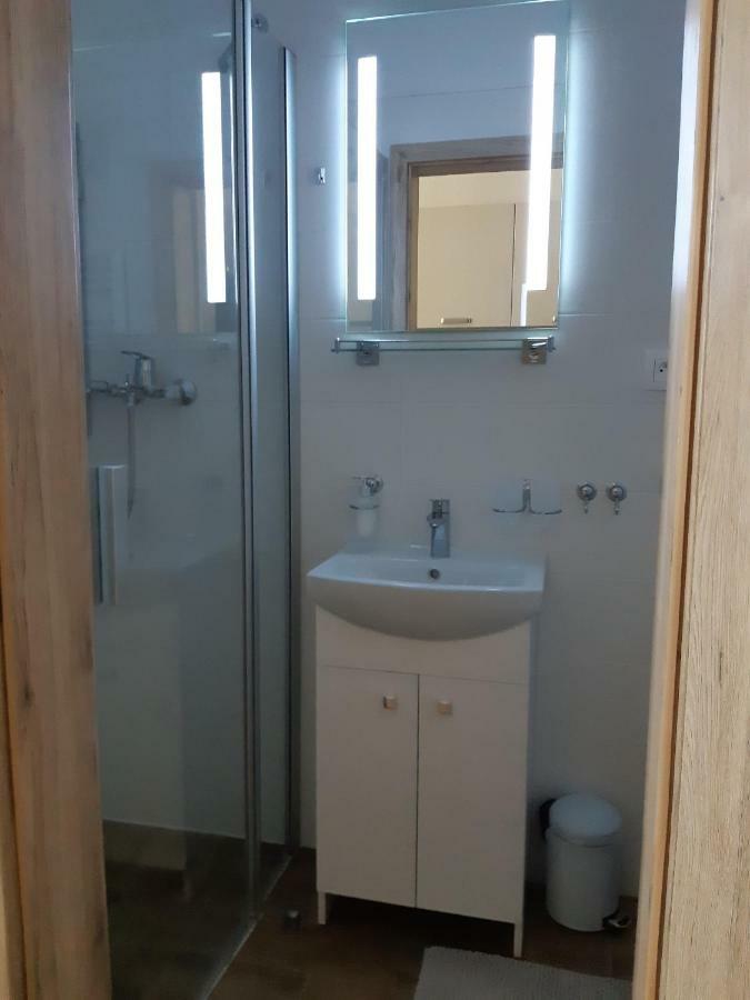 Apartman Plesnivec โดโนวาลี ภายนอก รูปภาพ