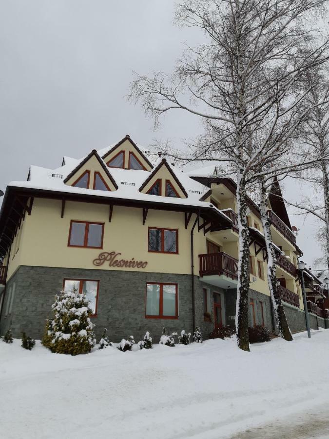 Apartman Plesnivec โดโนวาลี ภายนอก รูปภาพ
