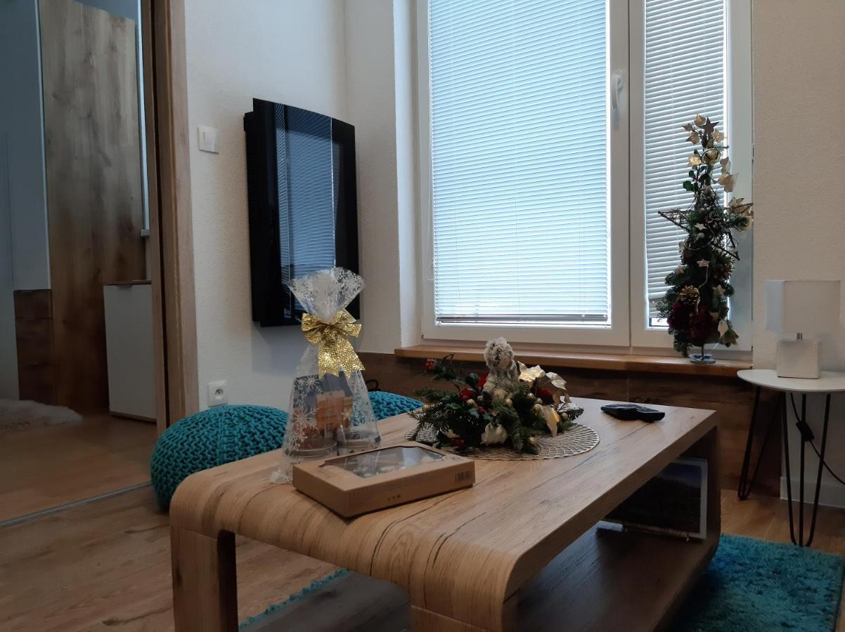 Apartman Plesnivec โดโนวาลี ภายนอก รูปภาพ