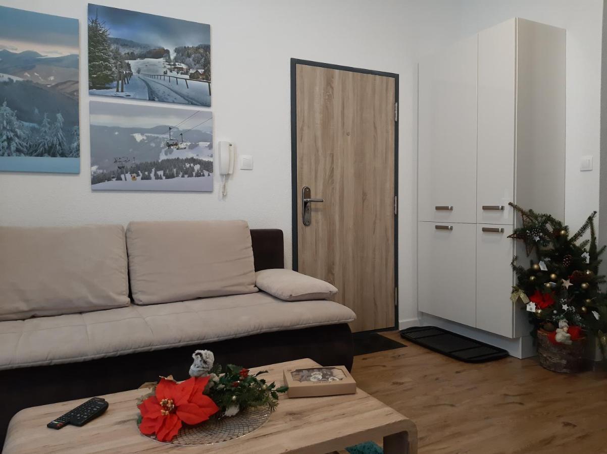 Apartman Plesnivec โดโนวาลี ภายนอก รูปภาพ